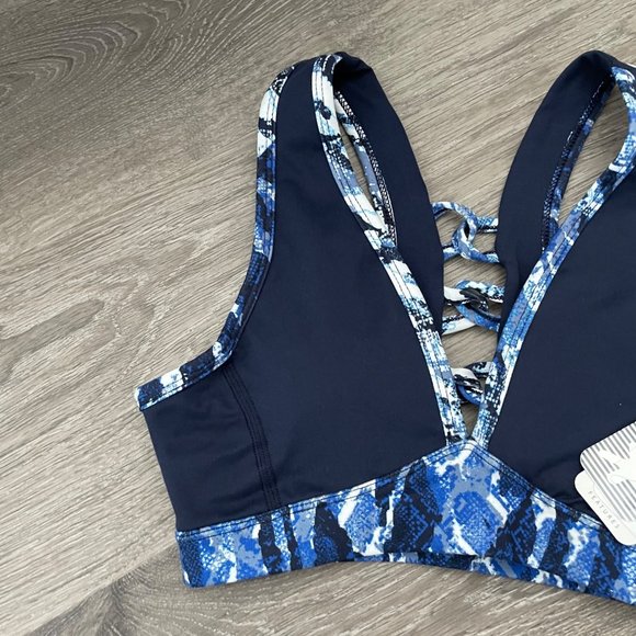 NWT Splendid Blue Snakeskin Printed Sports Bra XS Women's Strappy in Back - Picture 2 of 8